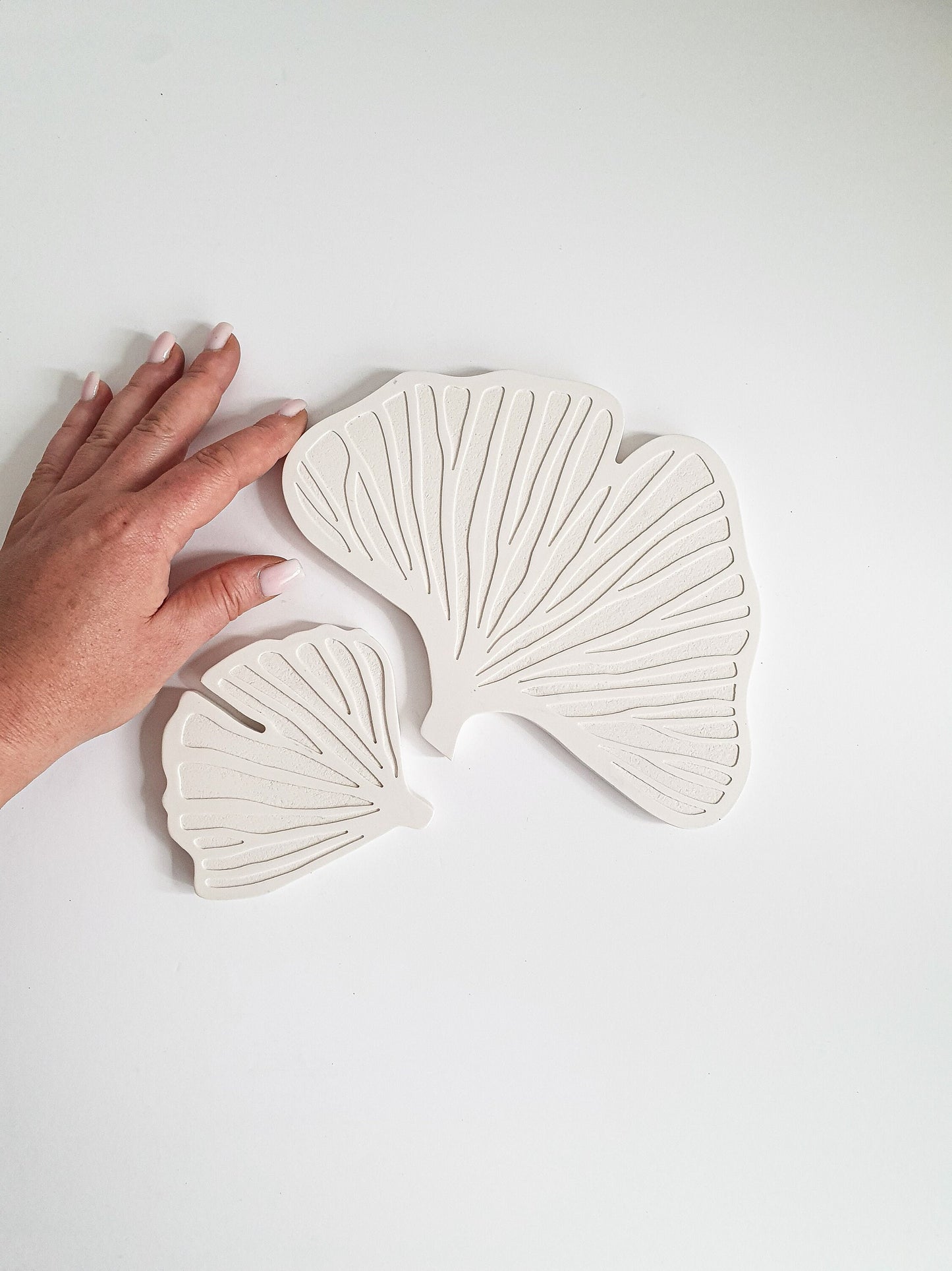 YESOstudio Ginkgo Biloba Leaf-Shaped Display Tray