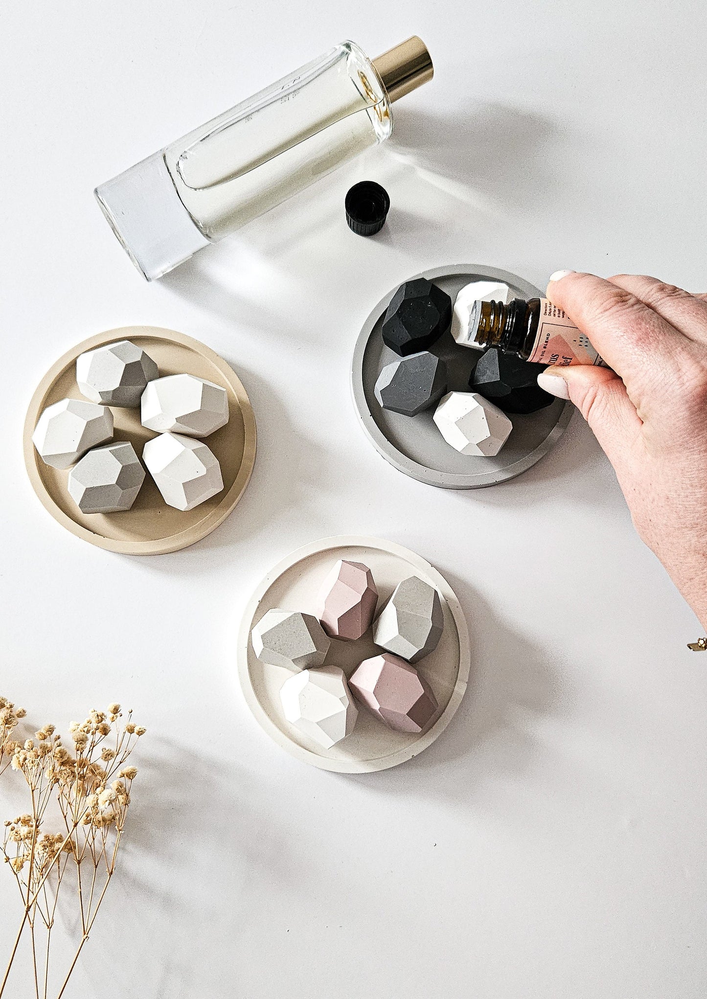 Geometric Stones Essential Oil Diffuser Set