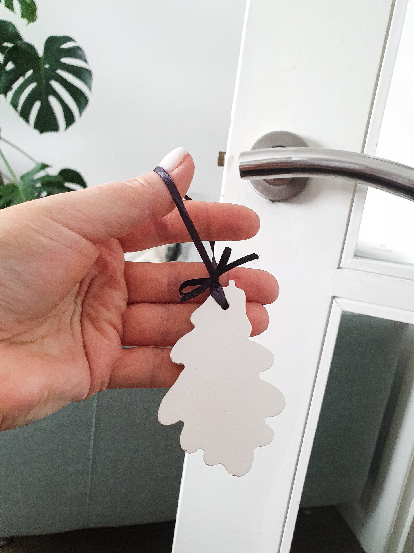 Autumn Leaves Hanging Stone Diffusers - Maple and Oak