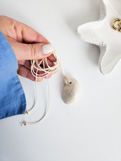 Seashell Necklace - Oyster