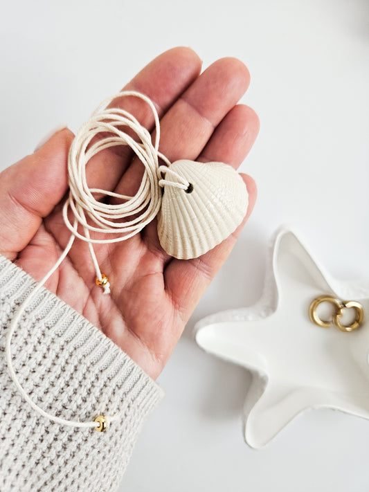 Seashell Necklace - Cockle