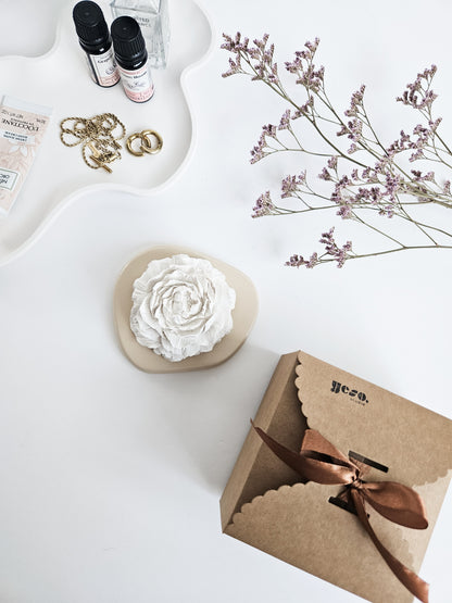 YESOstudio gift packaging sculptural home fragrance gift set