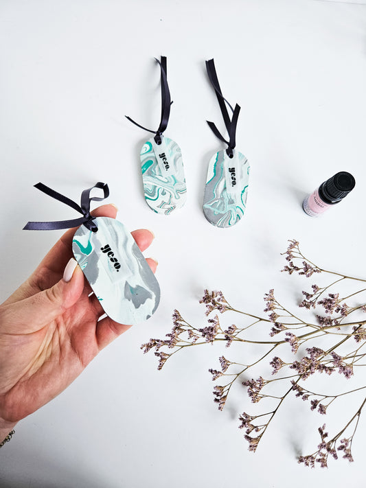 Bold Grey & Green Marble – Set of 3 Oval Aroma Stone Tag Diffusers