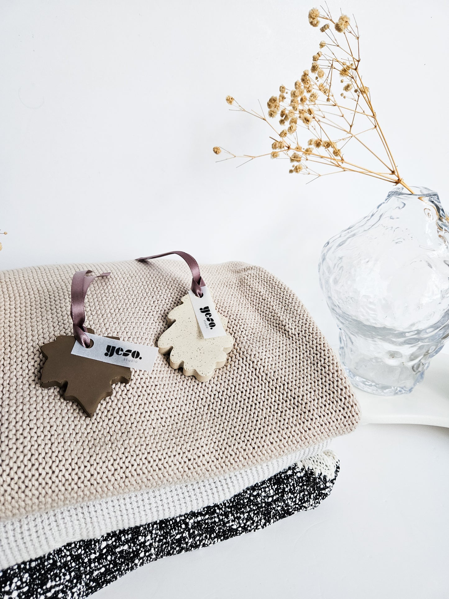 Autumn Leaves Hanging Stone Diffusers - Maple and Oak