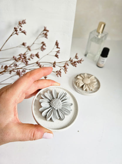 Daisy Essential Oil Diffuser